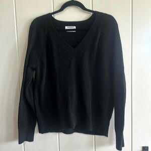 Old Navy sweater
